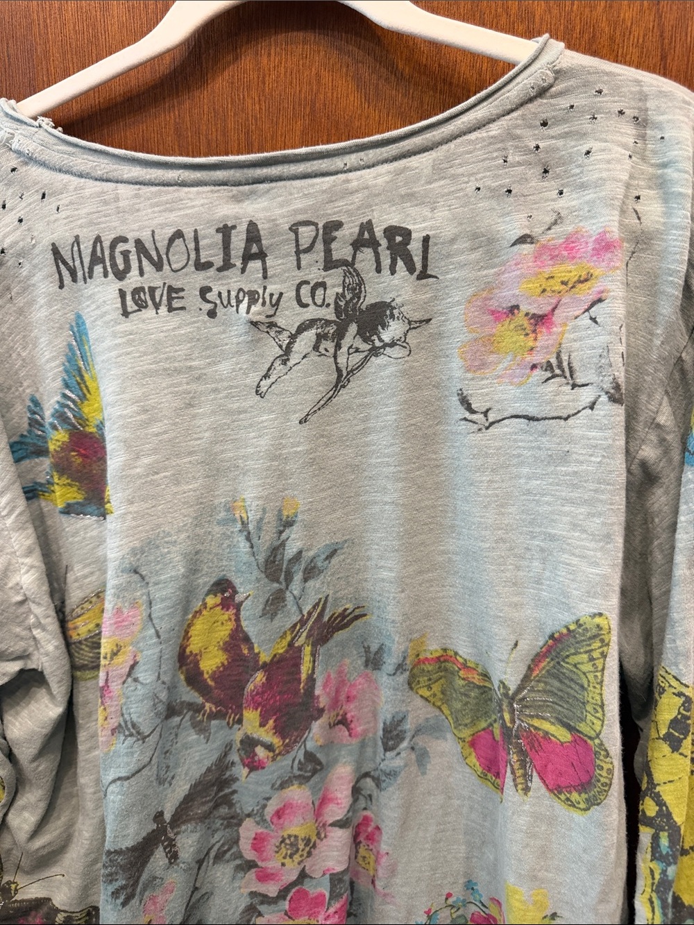 Magnolia Pearl Butterfly Ensemble Viggo Tee - Picture 10 of 12
